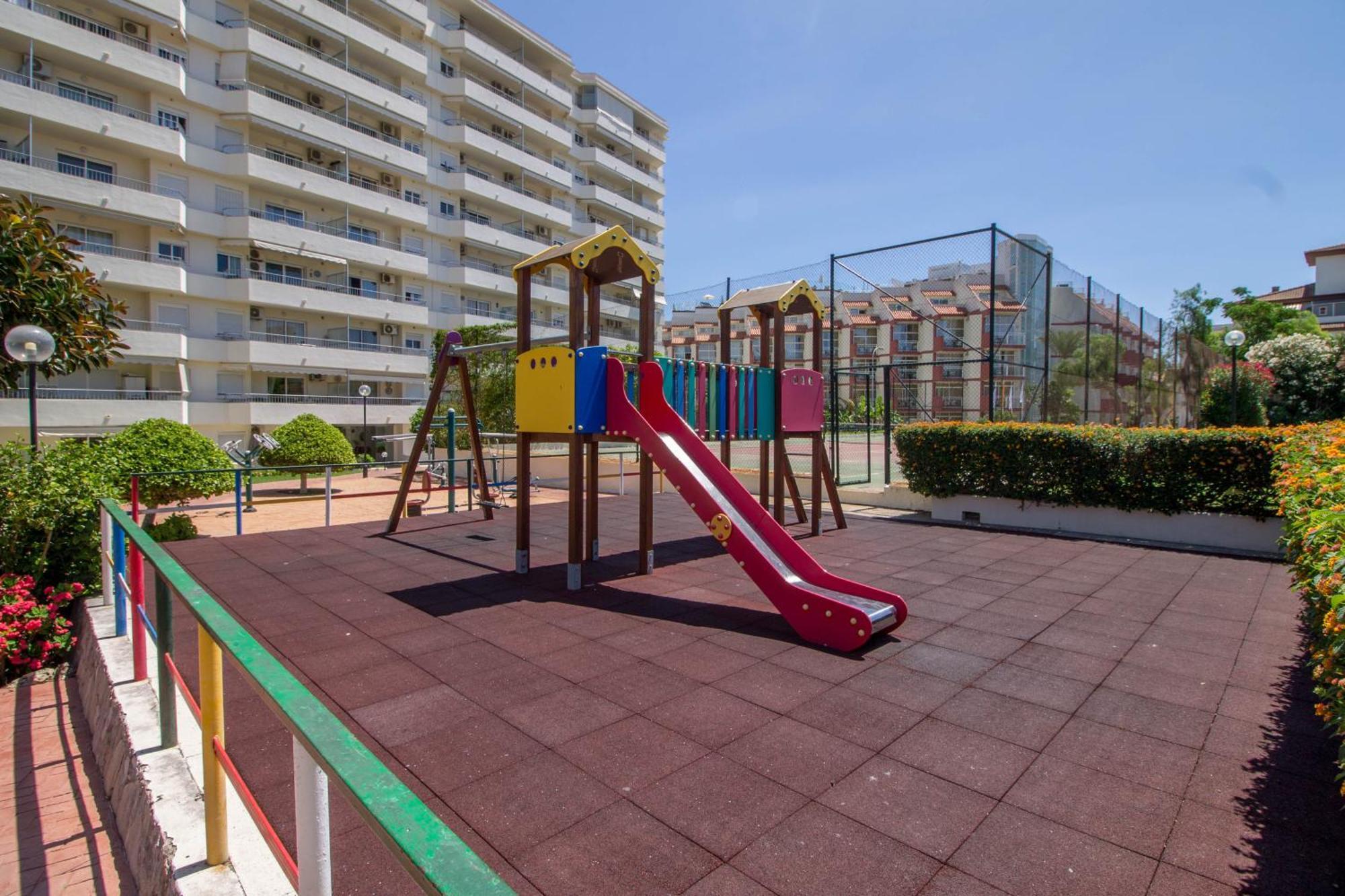 Carihuela Palace 418 By Ivi Real Estate Torremolinos Exteriér fotografie